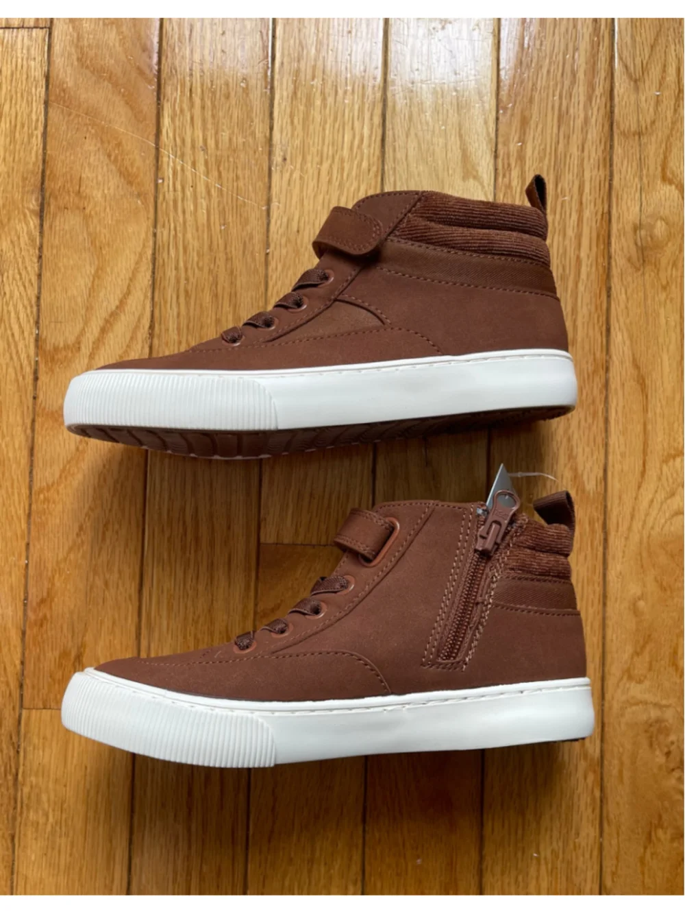 Boys Cat & Jack Robert High-Top Sneaker Boots Brown Size 1 Kid Youth
